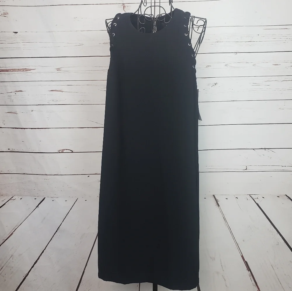 Karen Kane Black Sleeveless Shift Dress - Picture 3 of 10